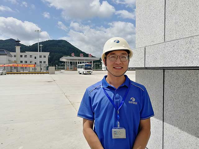 封面.jpg 封面.jpg